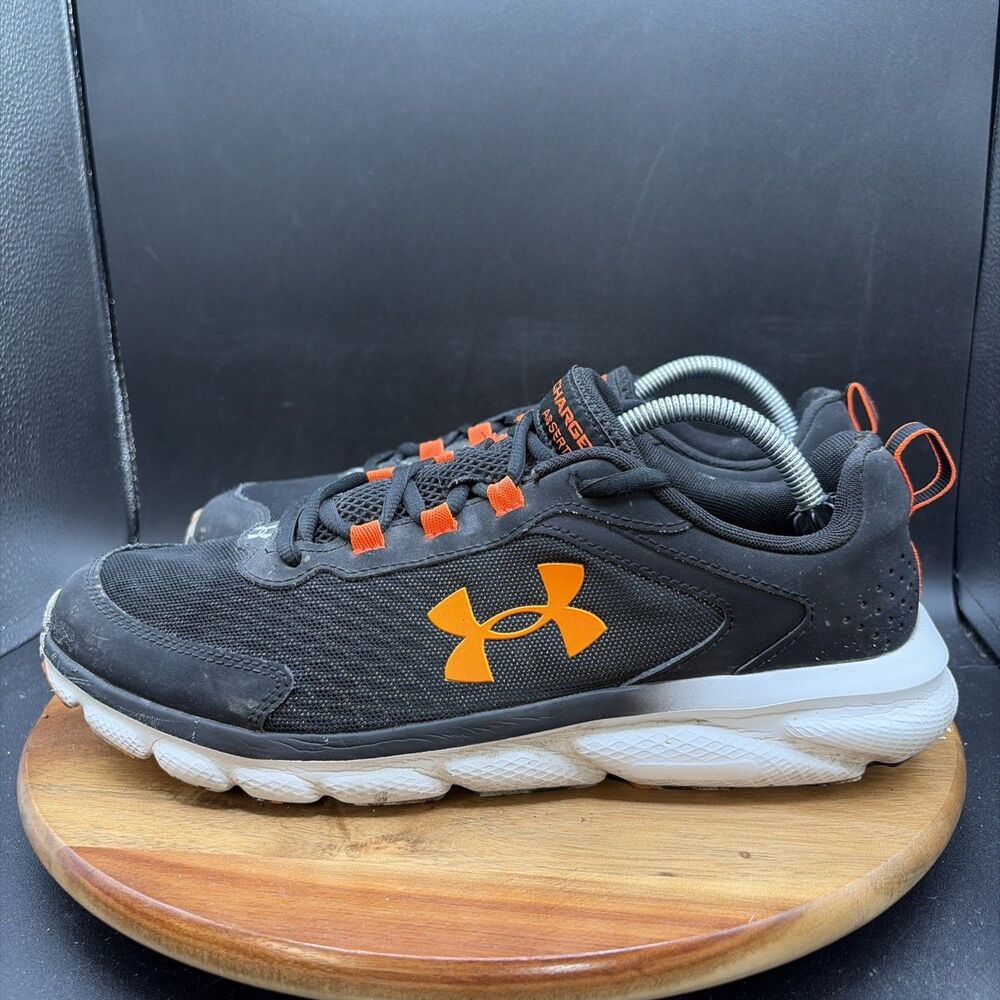 Under Armour Charged Assert 9 Mens Size 11 Running Shoes Black Orange Sneakers